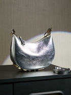 フェンディ スーパーコピー ピーカブー ミディアム